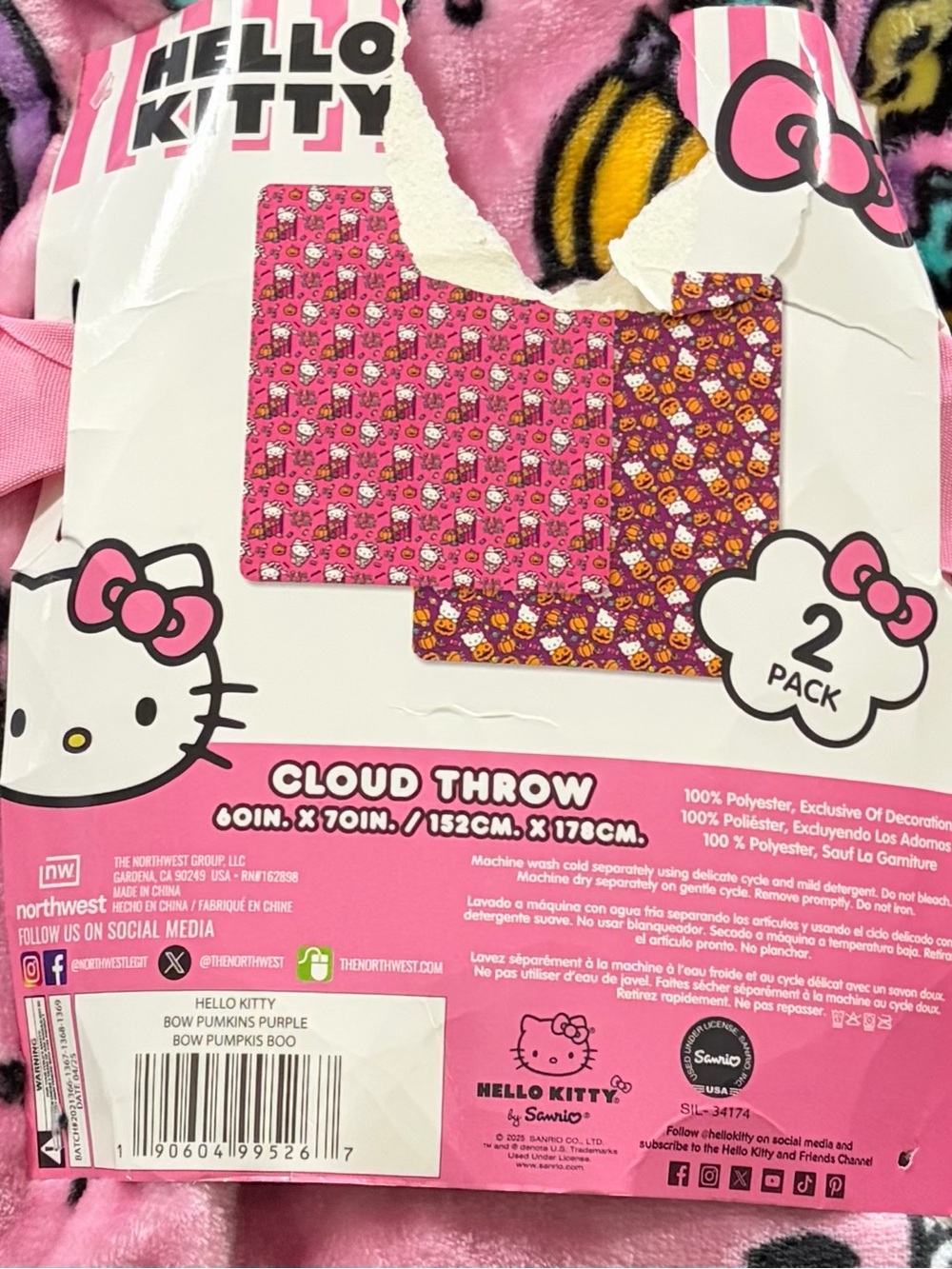 NEW Hello Kitty Pink Cloud Halloween Oversized Cozy Throw Blankets - 2 Pack - Picture 2 of 6